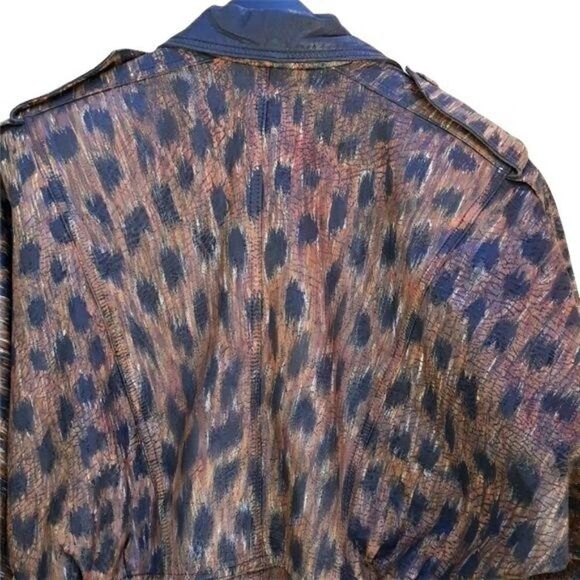 Vtg 80s Womens Jacket Leather Bomber Hand Painted Upcycled Wearable Art Animal M - Picture 6 of 8